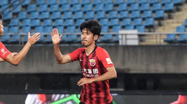 mk体育首页-【中超】吕文君破门土炮5连击 海港5比0大胜大连人